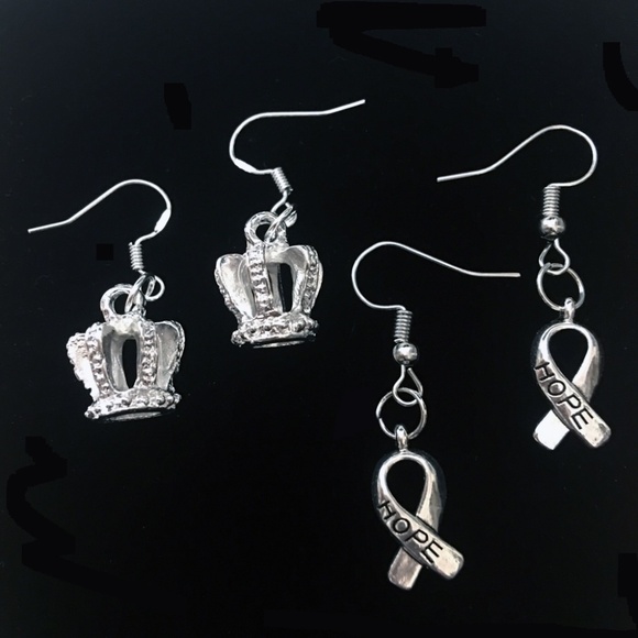 𝅺2 PR Earrings Hand Crafted Silver Plate Coronet Crown and Hope Ribbon - Picture 1 of 7
